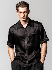 Men's silk short-sleeved shirt