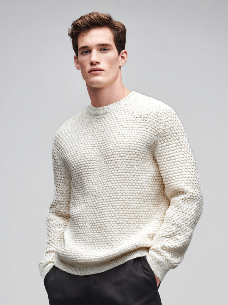 Men's casual knitted round-neck long-sleeved shirt