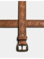 Leather belt with handcrafted copper snap fasteners made of genuine leather