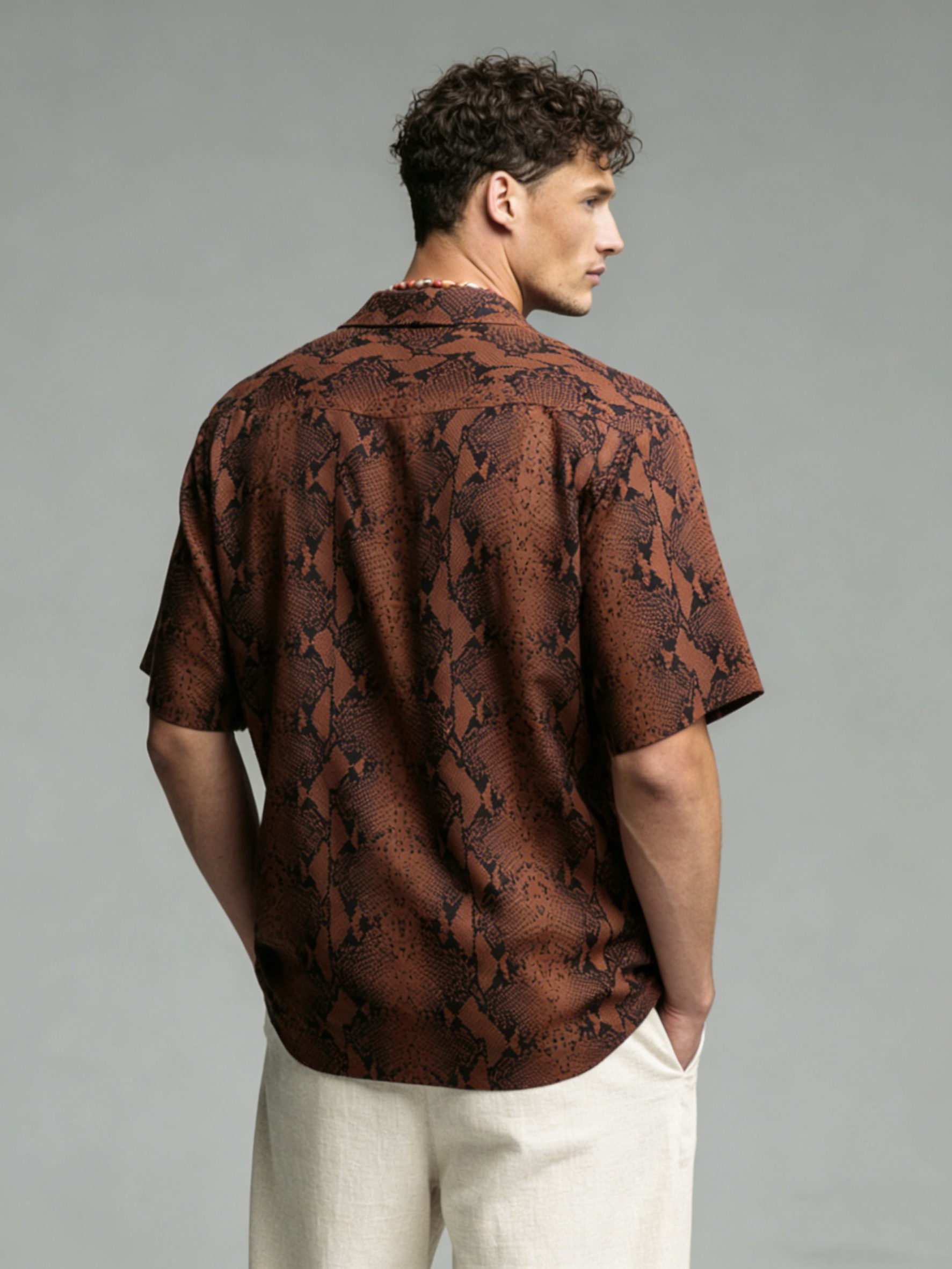 Casual printed summer short-sleeved shirt
