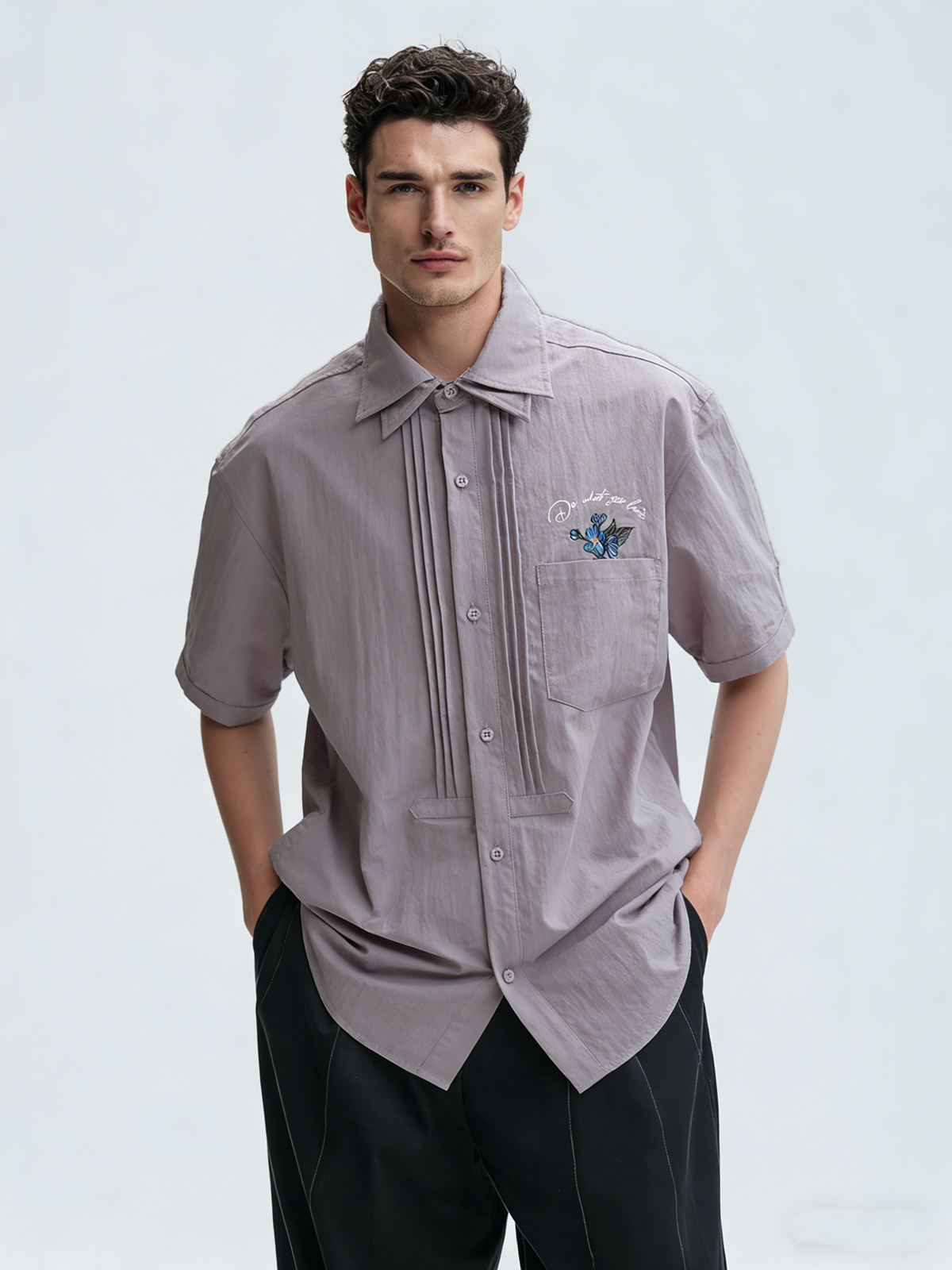 Light purple accordion pleated embroidered short-sleeved shirt