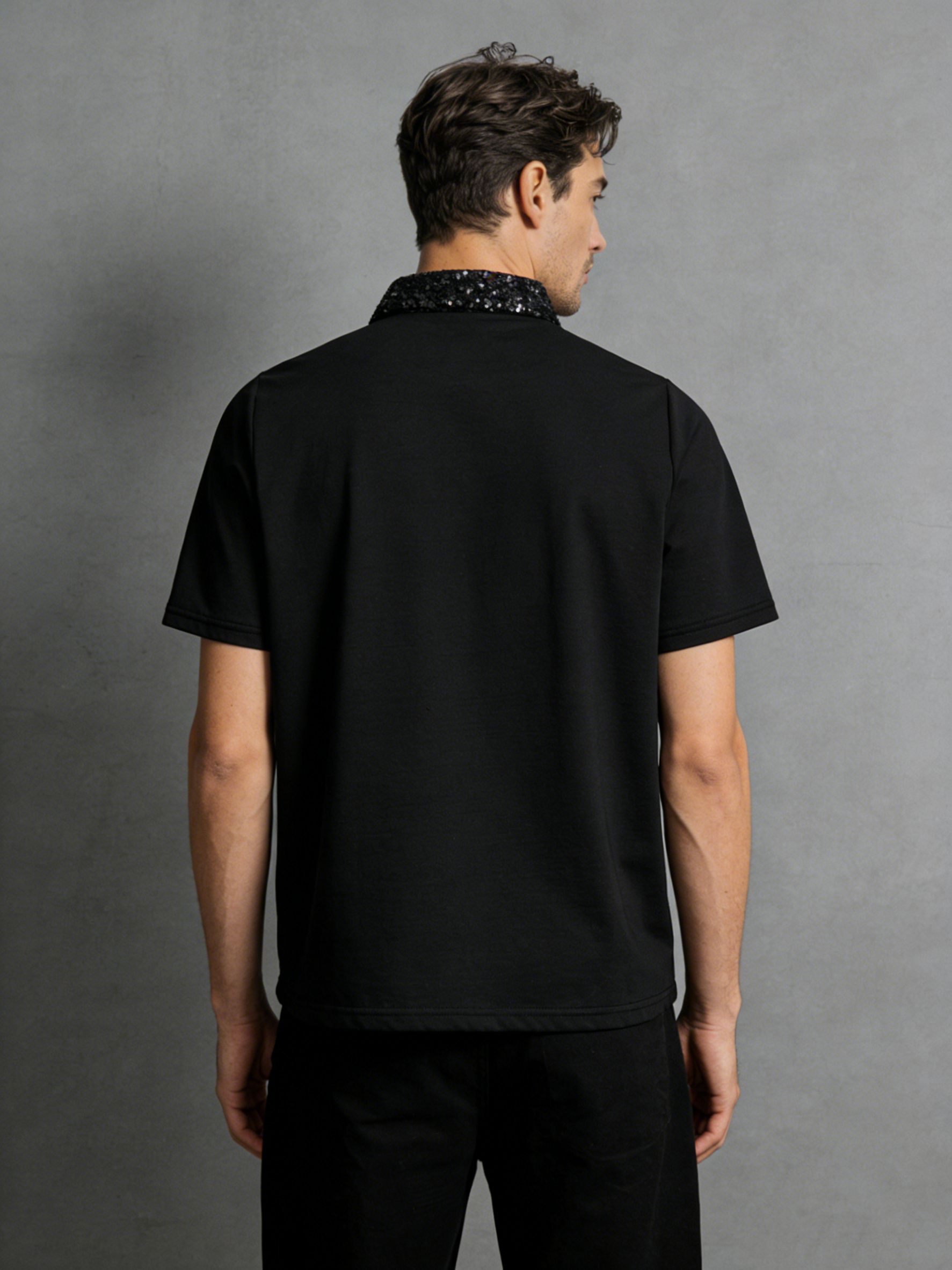 Sequined collar pin polo shirt